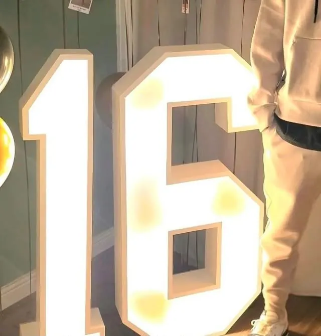 Light-up 16 for a sweet sixteen